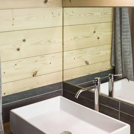 シャレー In Les Masses With Garden