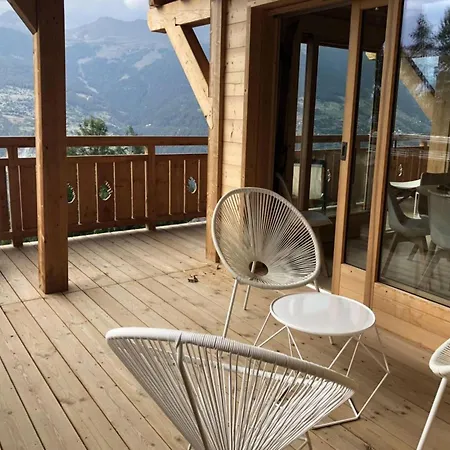 In Les Masses With Garden *