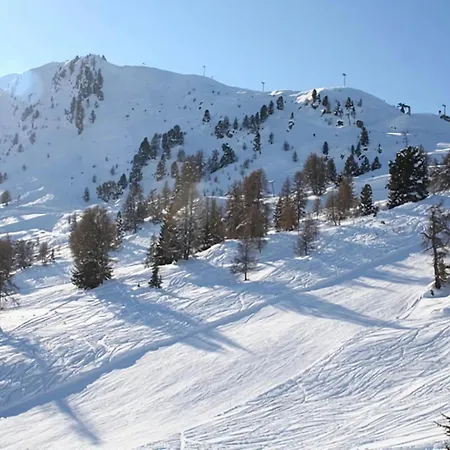 In Les Masses With Garden 샬레