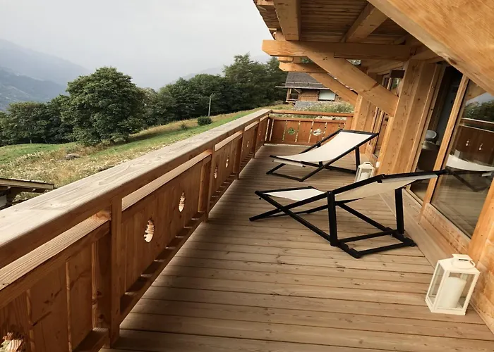 In Les Masses With Garden * Agettes