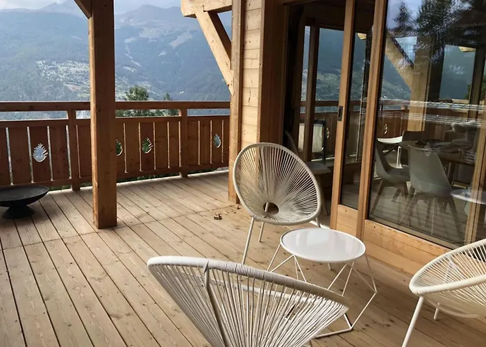 In Les Masses With Garden *